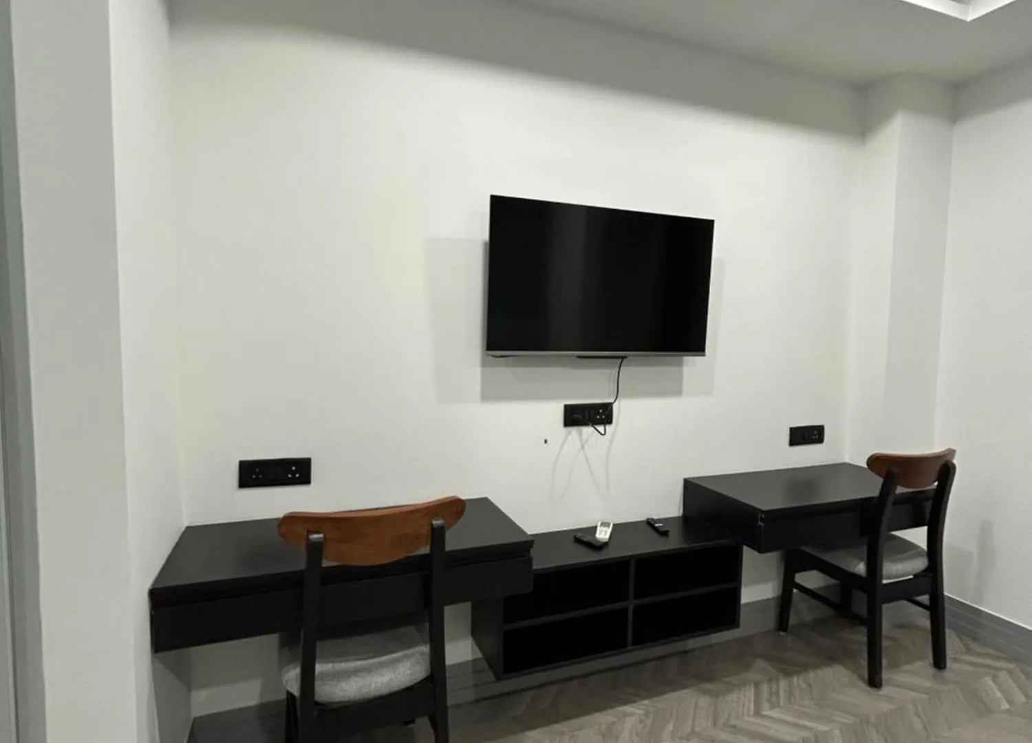 Bedchambers Serviced Apartment, Golf Course, גורגאון 3*,  הודו