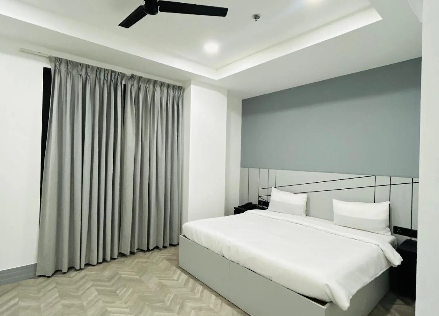 Bedchambers Serviced Apartment, Golf Course, גורגאון